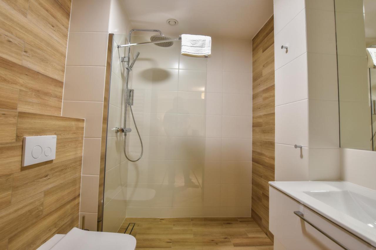 Strzelnica Hotel I Restauracja Старогард-Гданьский Экстерьер фото